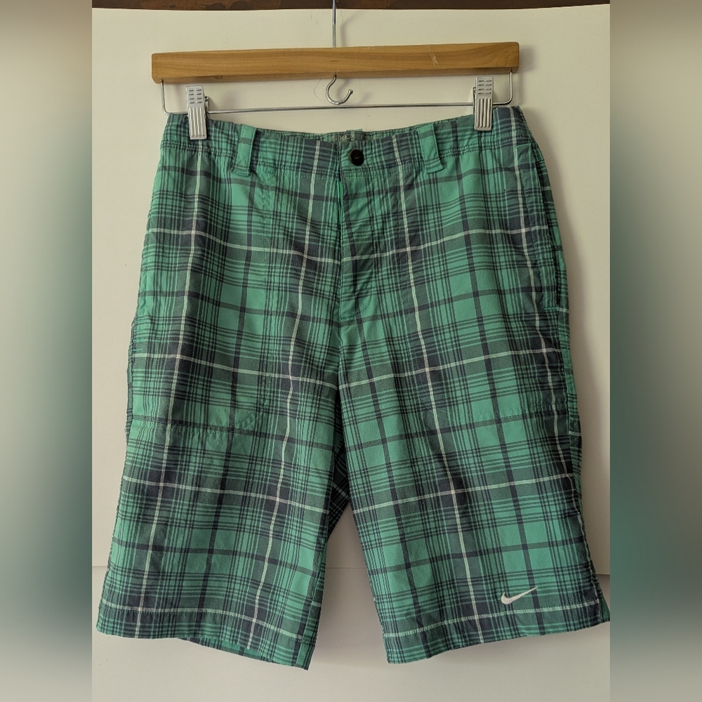 Nike Boys Large Tour Performance Golf Shorts Dri Fit Green Gray Plaid